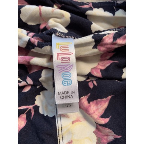 LuLaRoe Womens Leggings Size TC2 Navy Blue Pink Roses‎ Floral Plus 18+ NWT - Picture 2 of 3